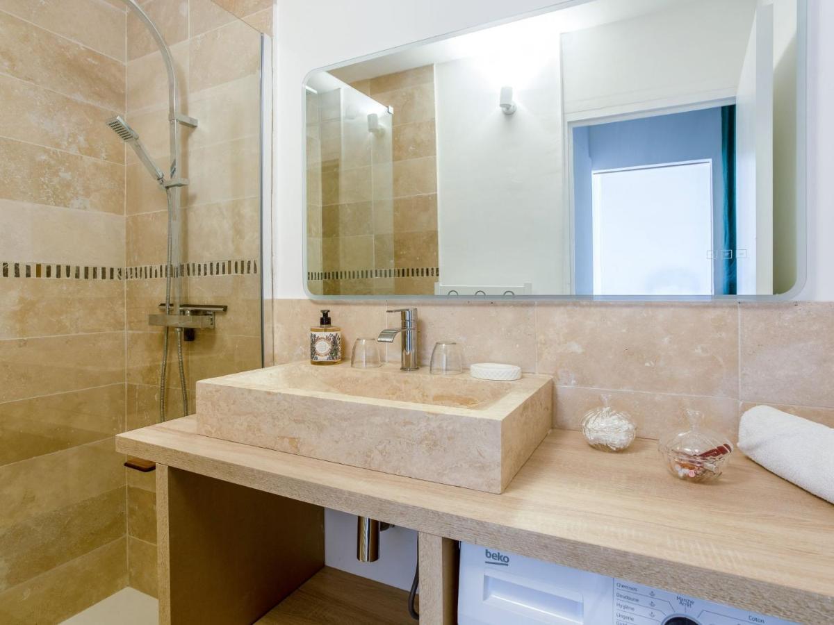 Apartment Saint James-13 By Interhome Le Lavandou Zewnętrze zdjęcie