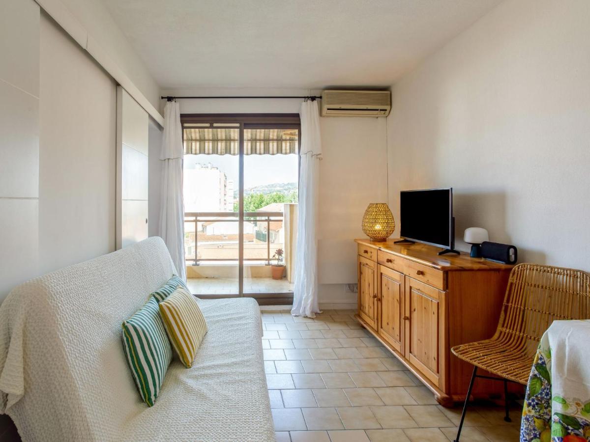 Apartment Saint James-13 By Interhome Le Lavandou Zewnętrze zdjęcie
