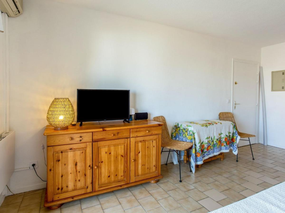 Apartment Saint James-13 By Interhome Le Lavandou Zewnętrze zdjęcie